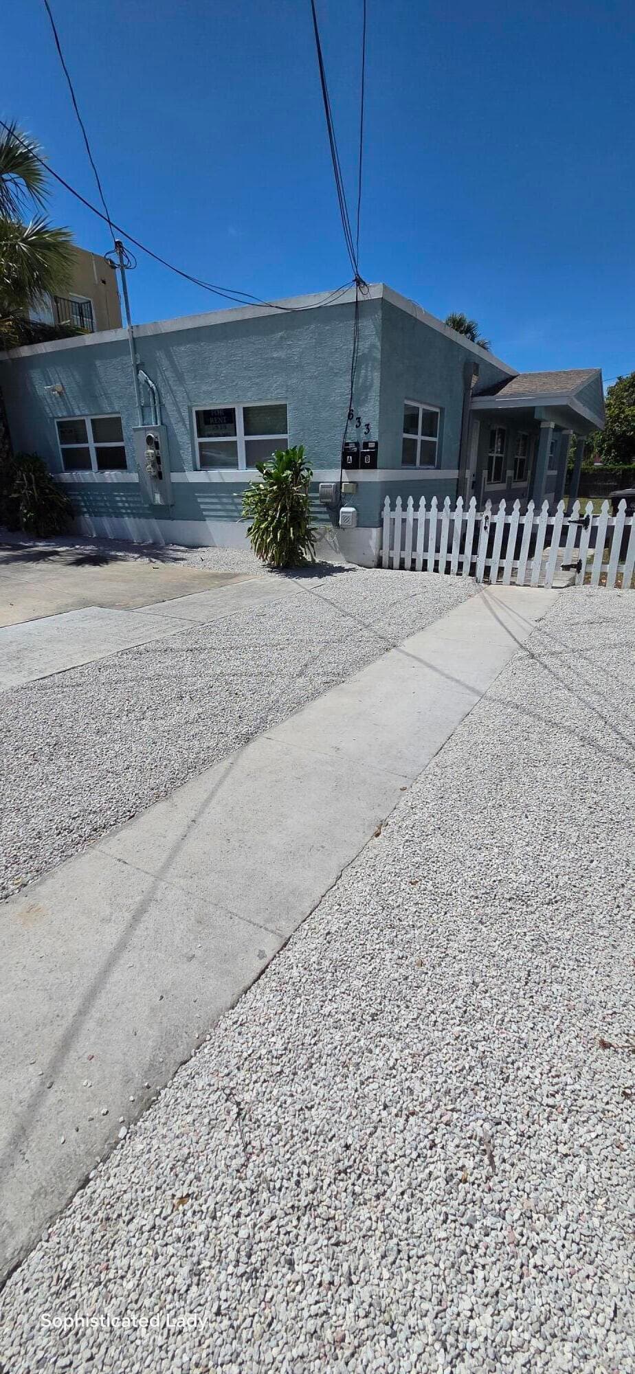 633 11TH Street