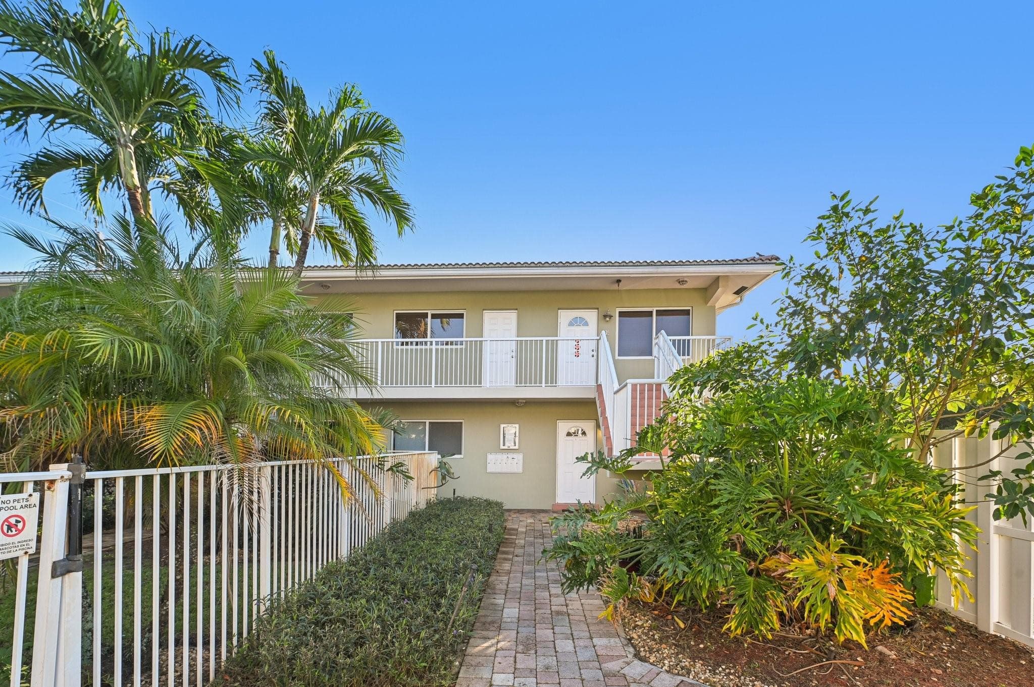 1424 Holly Heights Drive #1