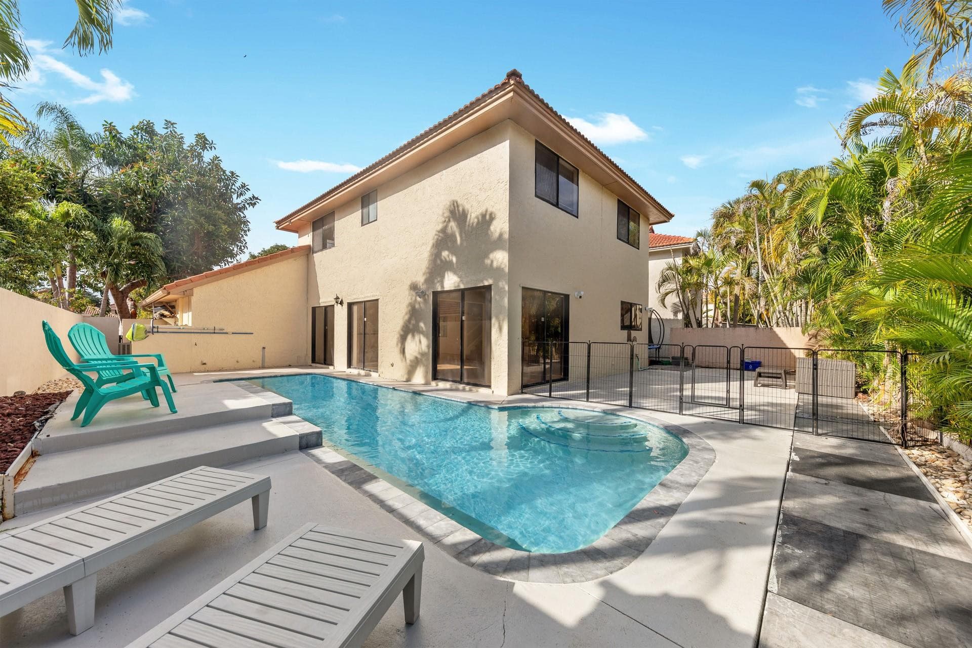 476 NW 38TH Terrace