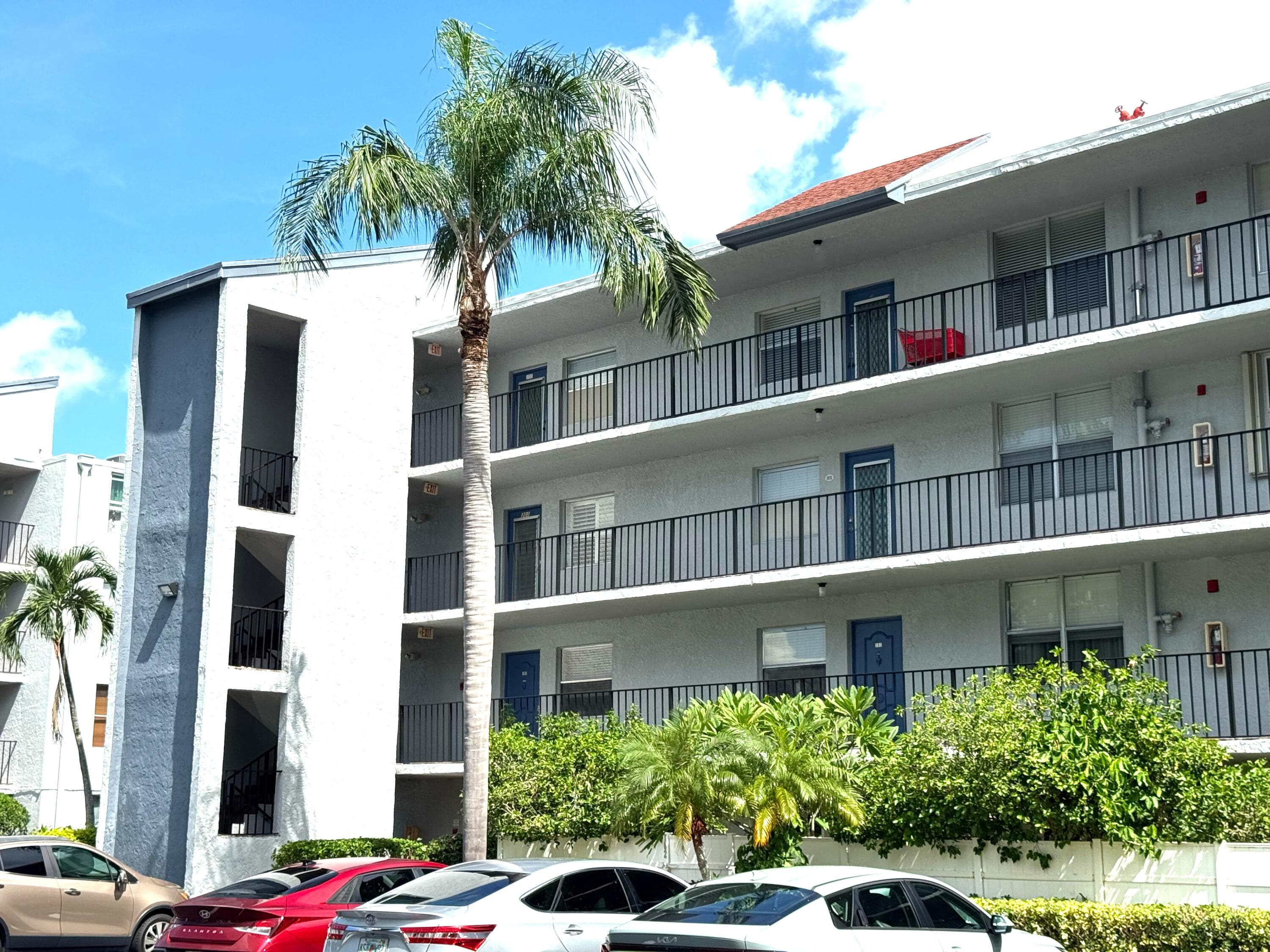 14701 Cumberland Drive #301