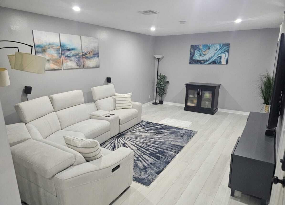 2492 NW 99th Avenue