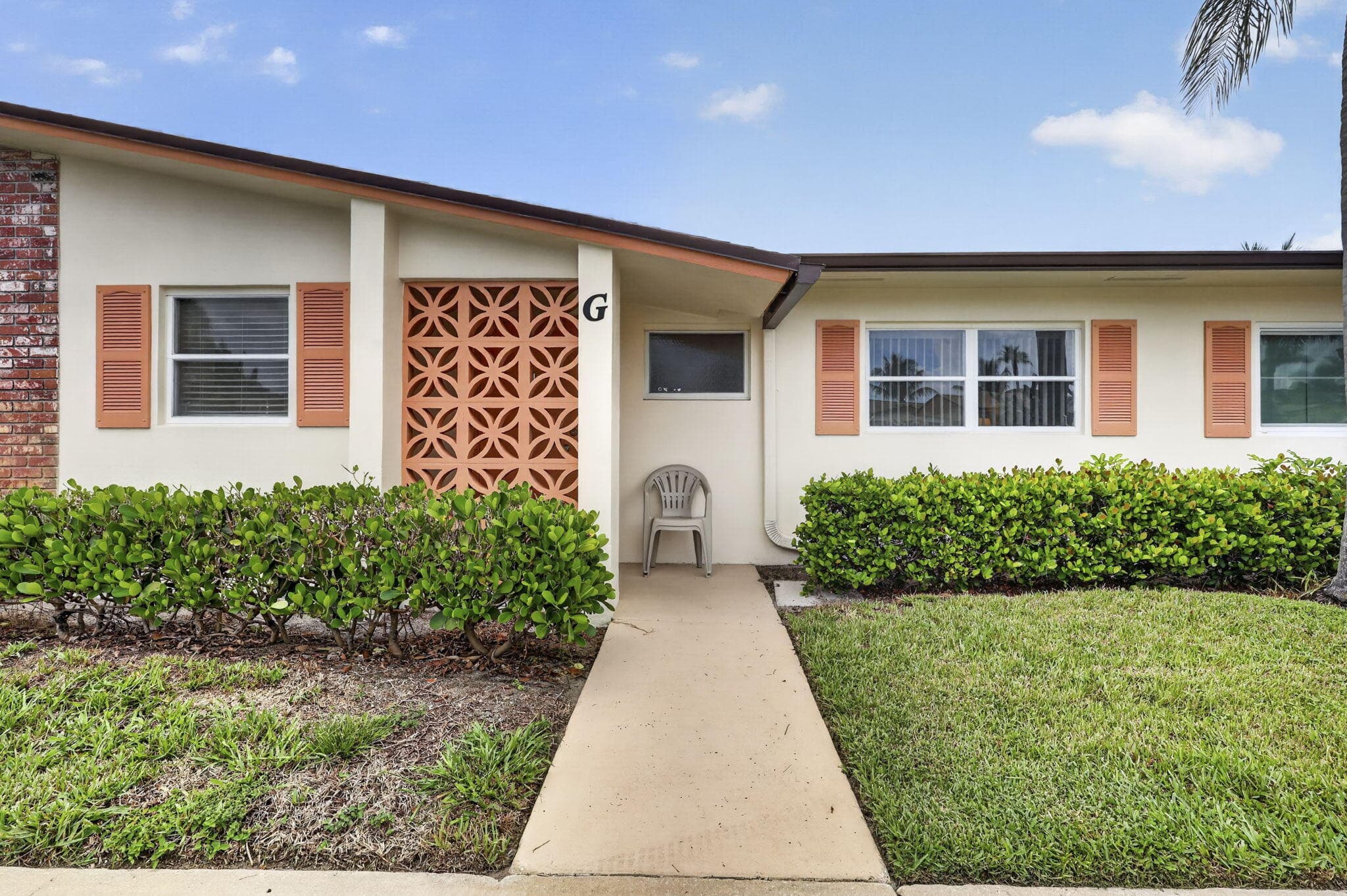 2990 Crosley Drive E #G
