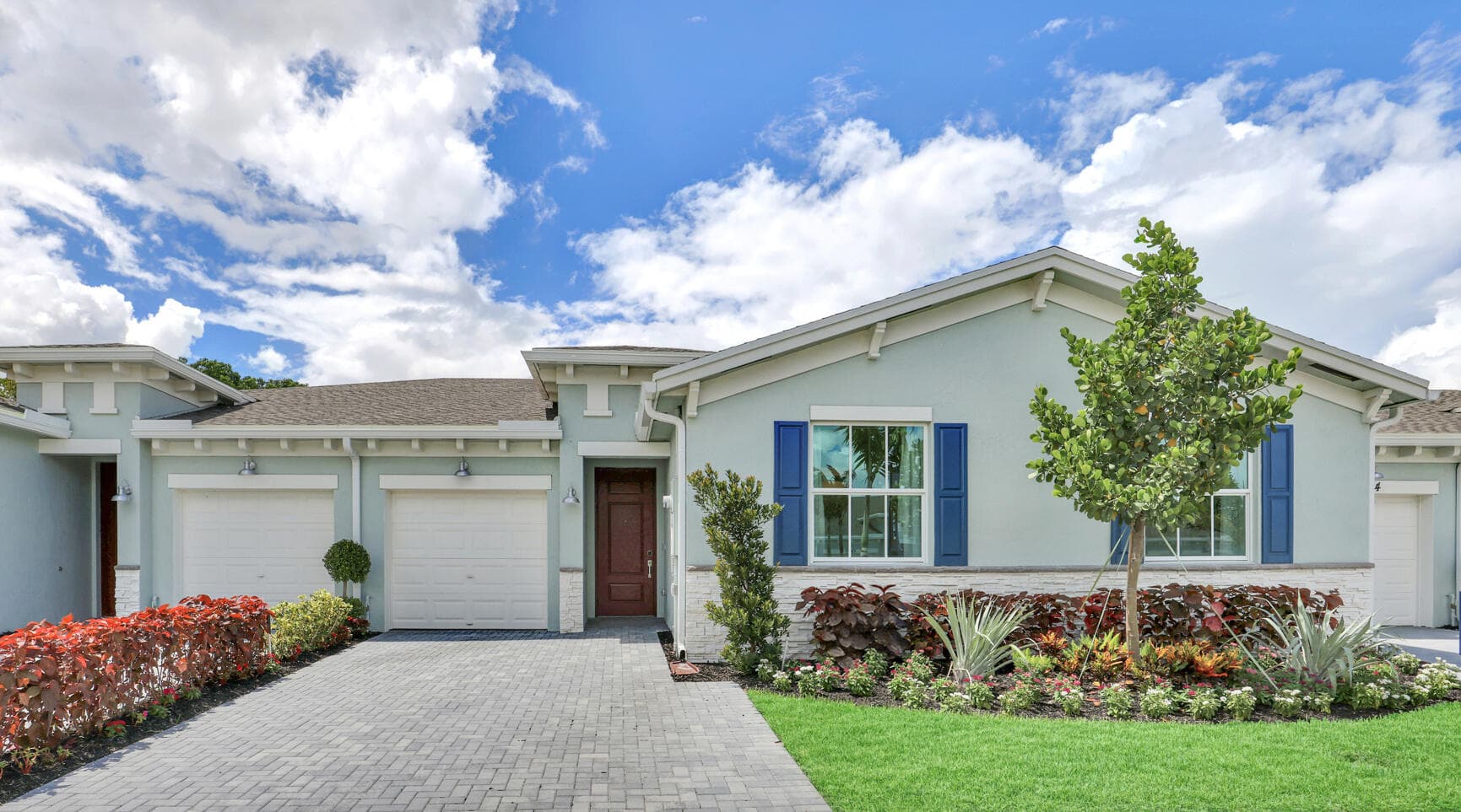 5820 SHINING SEA Court