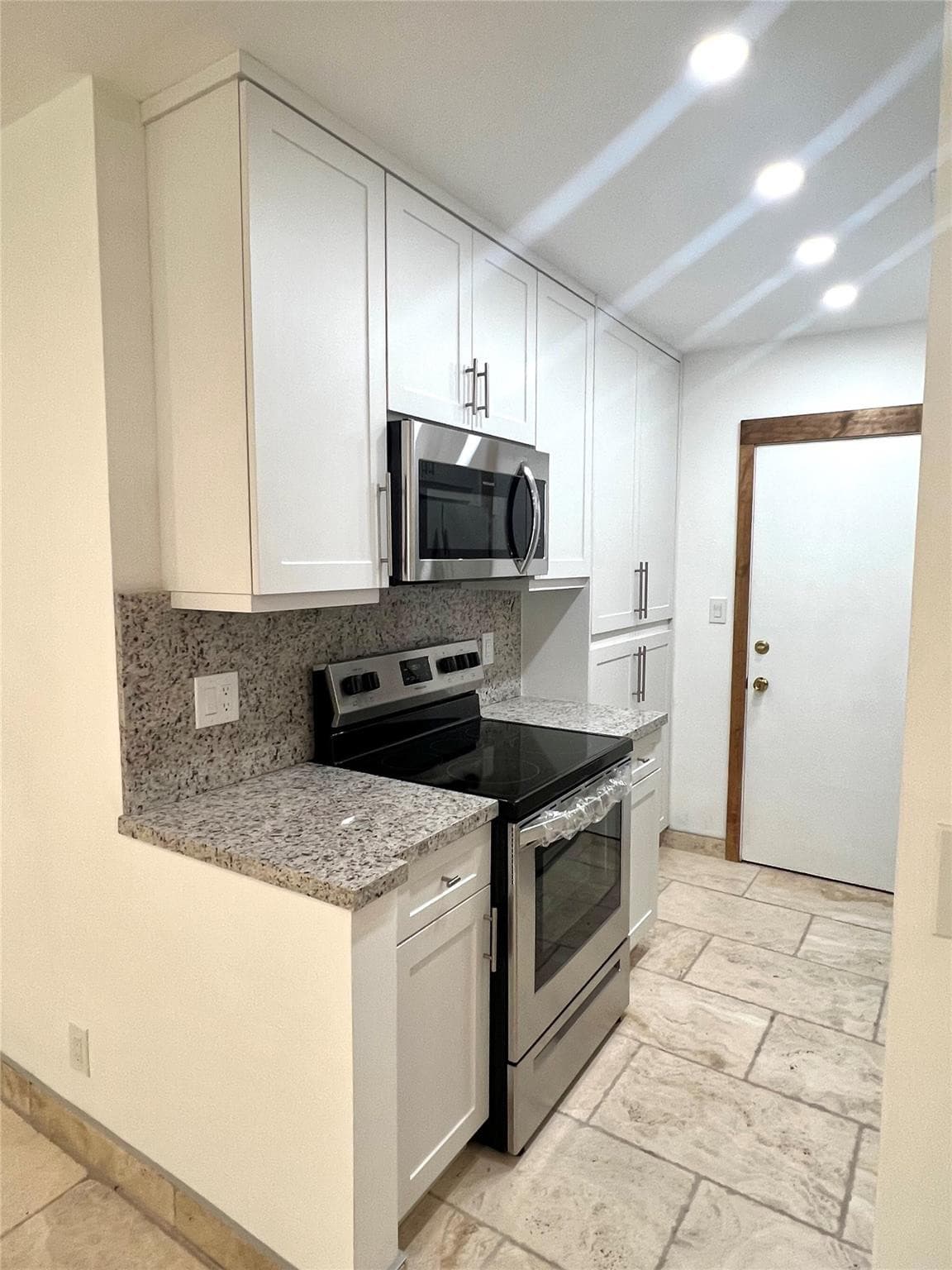 2250 NE 66TH Street #1508