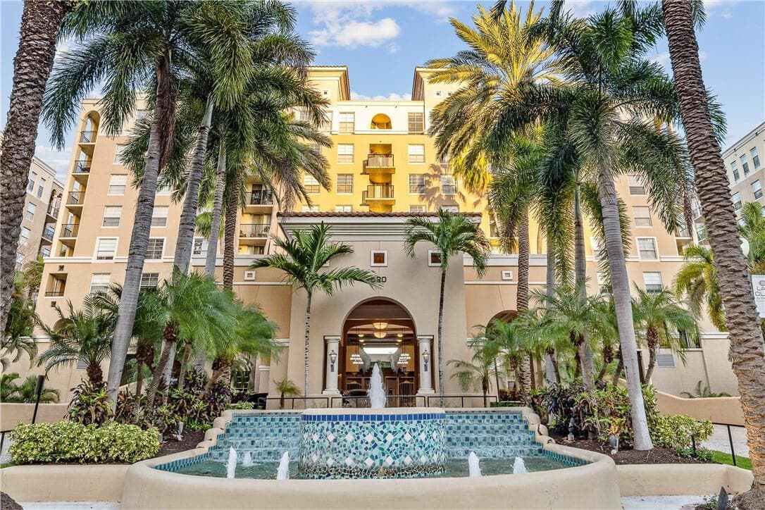 520 SE 5TH Avenue #2505