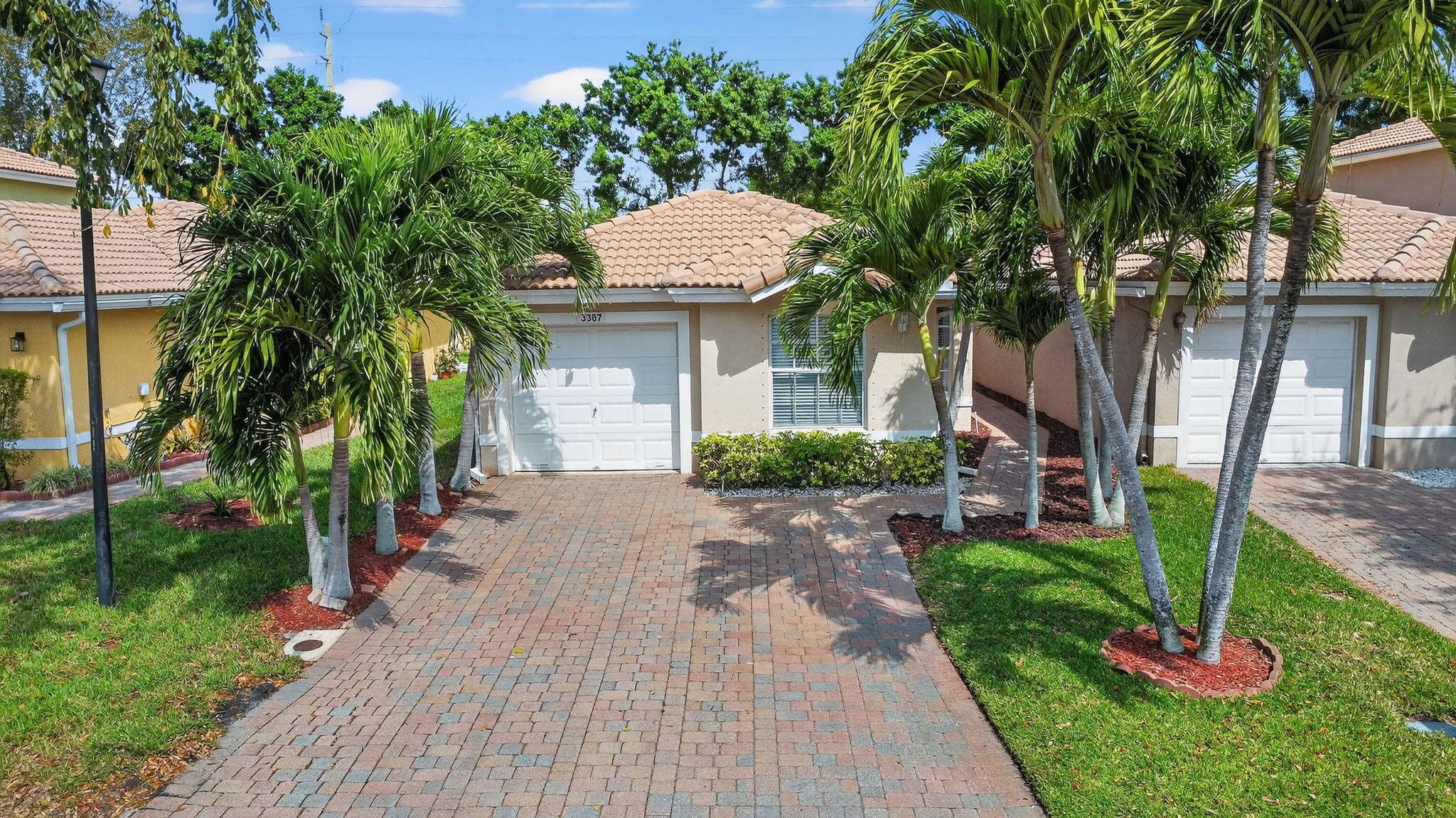 3387 Commodore Court