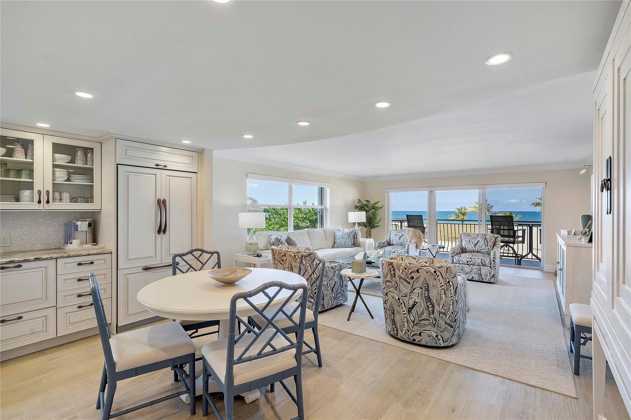 1710 S OCEAN Lane #201