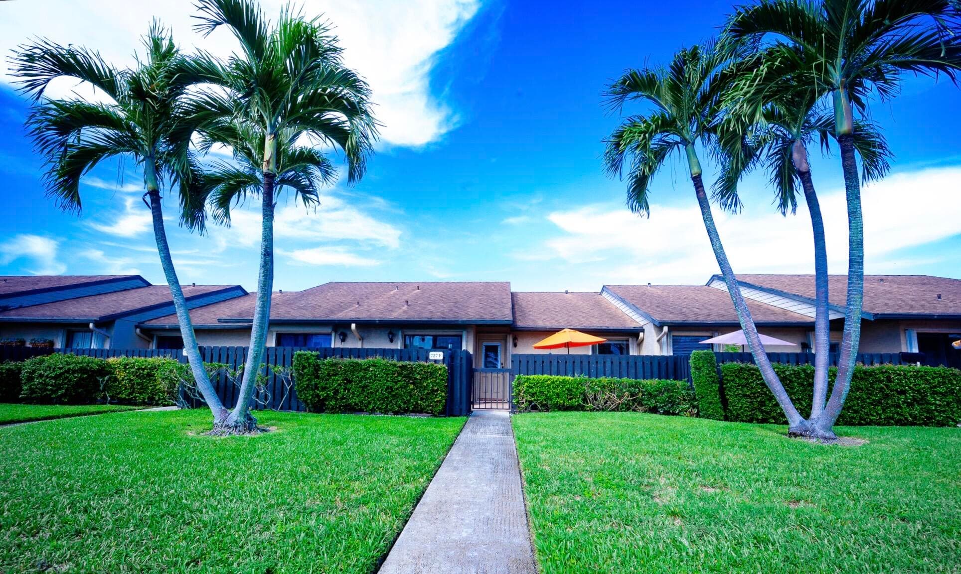 727 Sunny Pine Way #F
