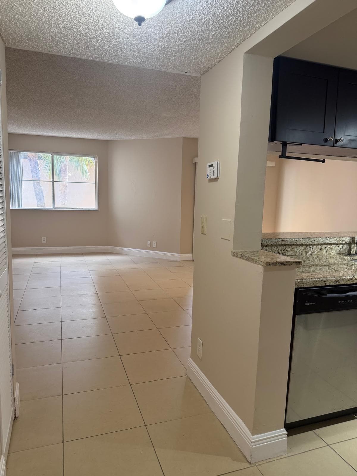 9901 WESTVIEW Drive #324