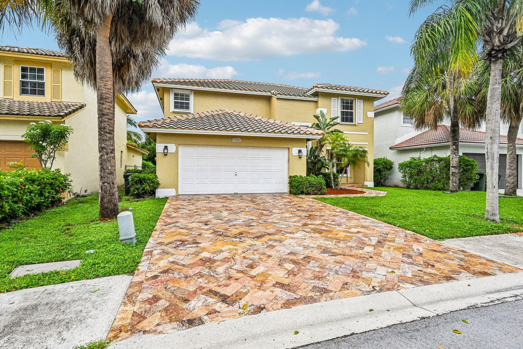 6520 NW 41ST Terrace