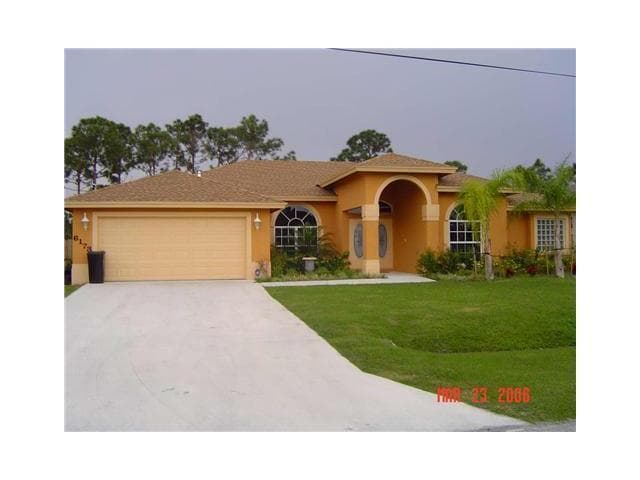 6173 NW EAST DEVILLE Circle