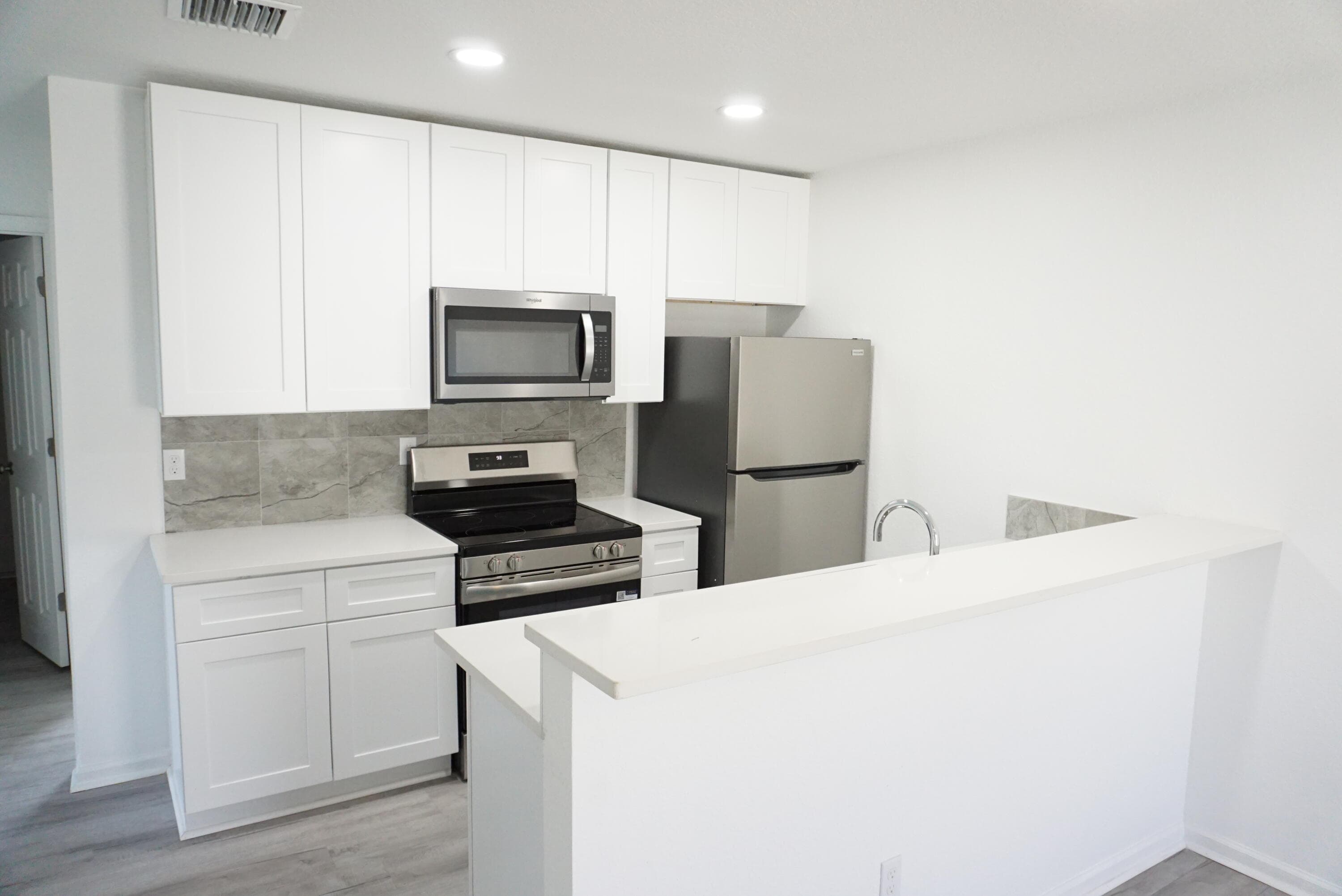 1181 W 28th Street
