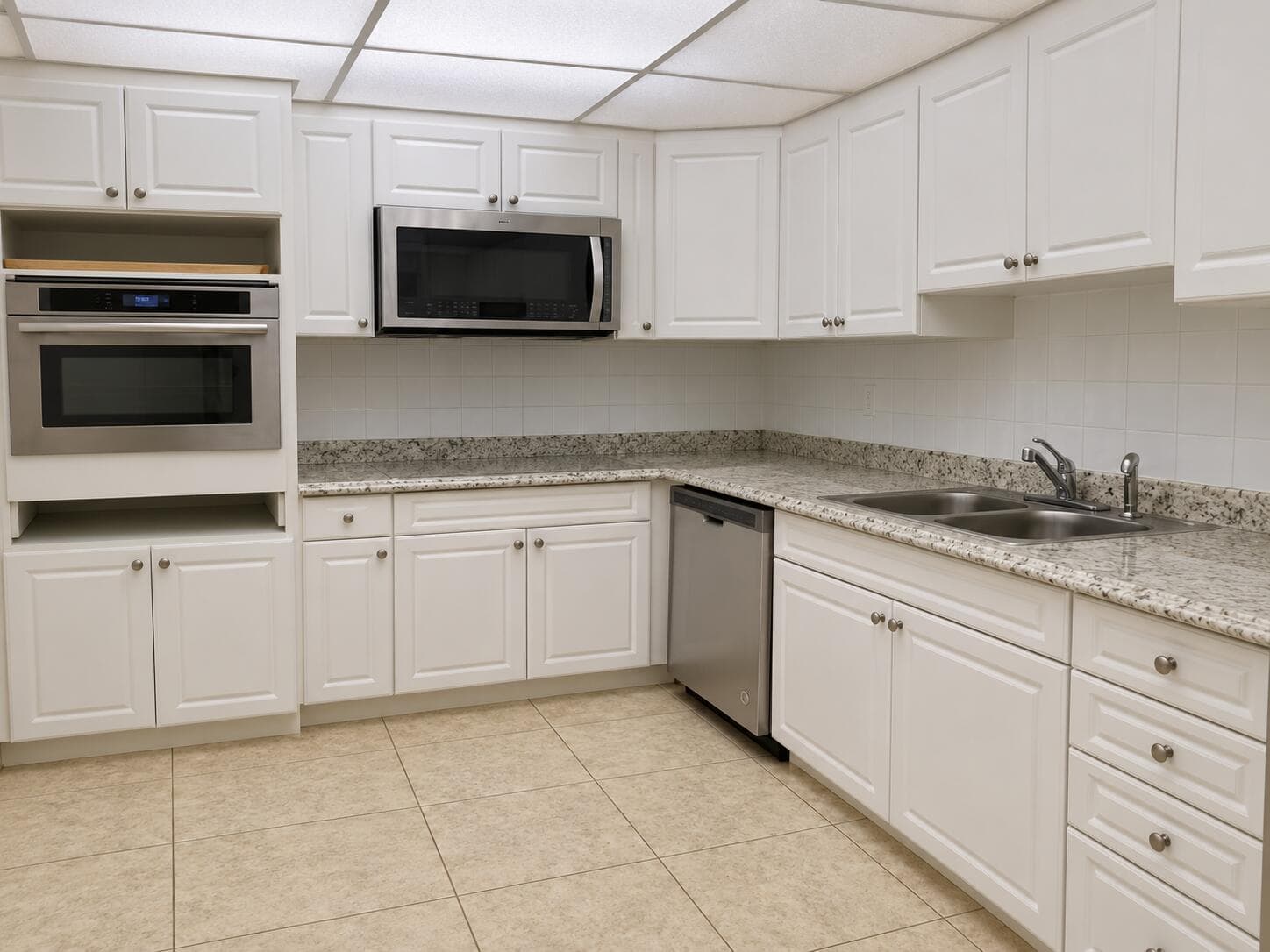 3801 S OCEAN Drive #7Q