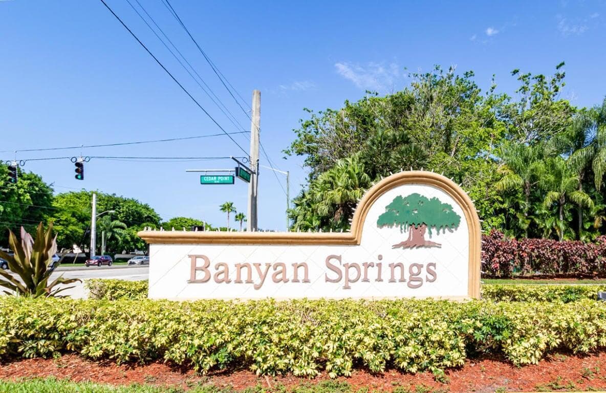 10204 MANGROVE Drive #104