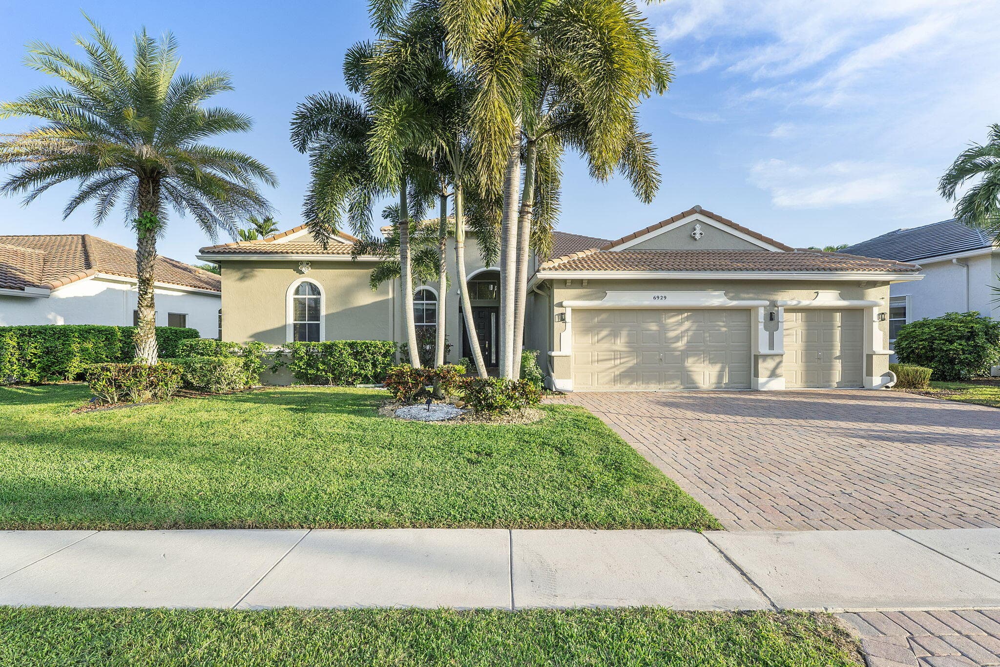 6929 Finamore Circle