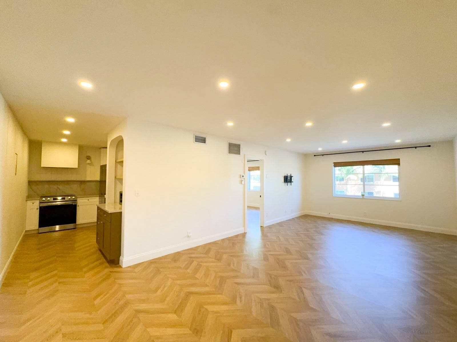 9 NE 19TH Court #211C