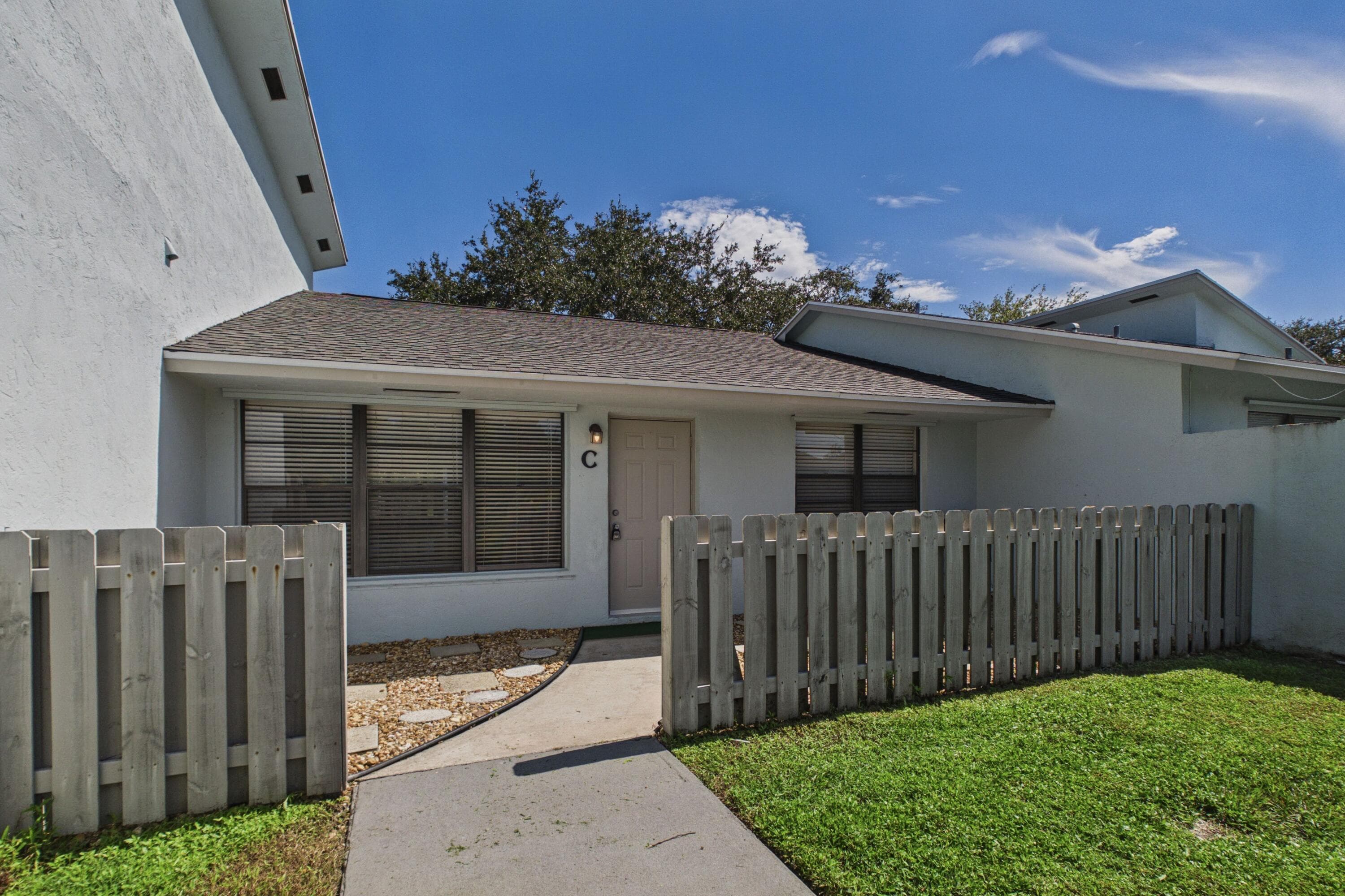 431 Jupiter Lakes Boulevard #2106c