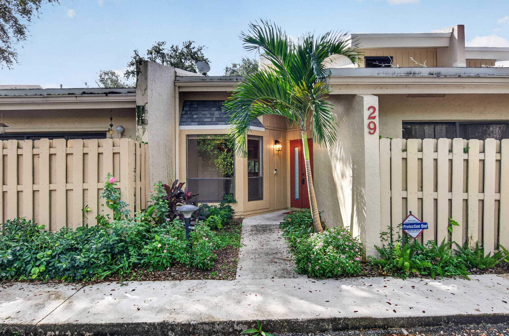 1400 NW 9TH Avenue #D-29