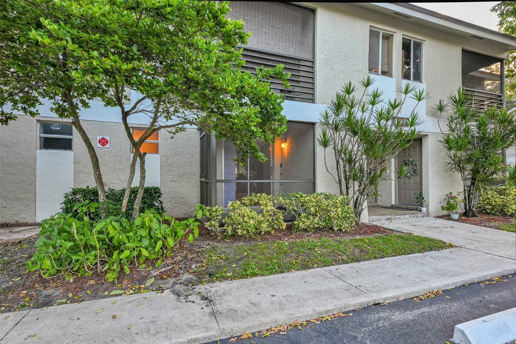 109 Gardens Drive #103