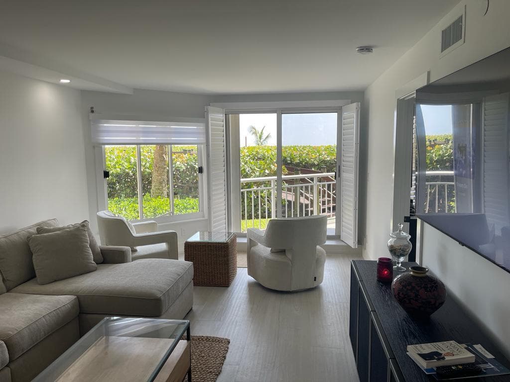 3870 N Hwy A1a #102