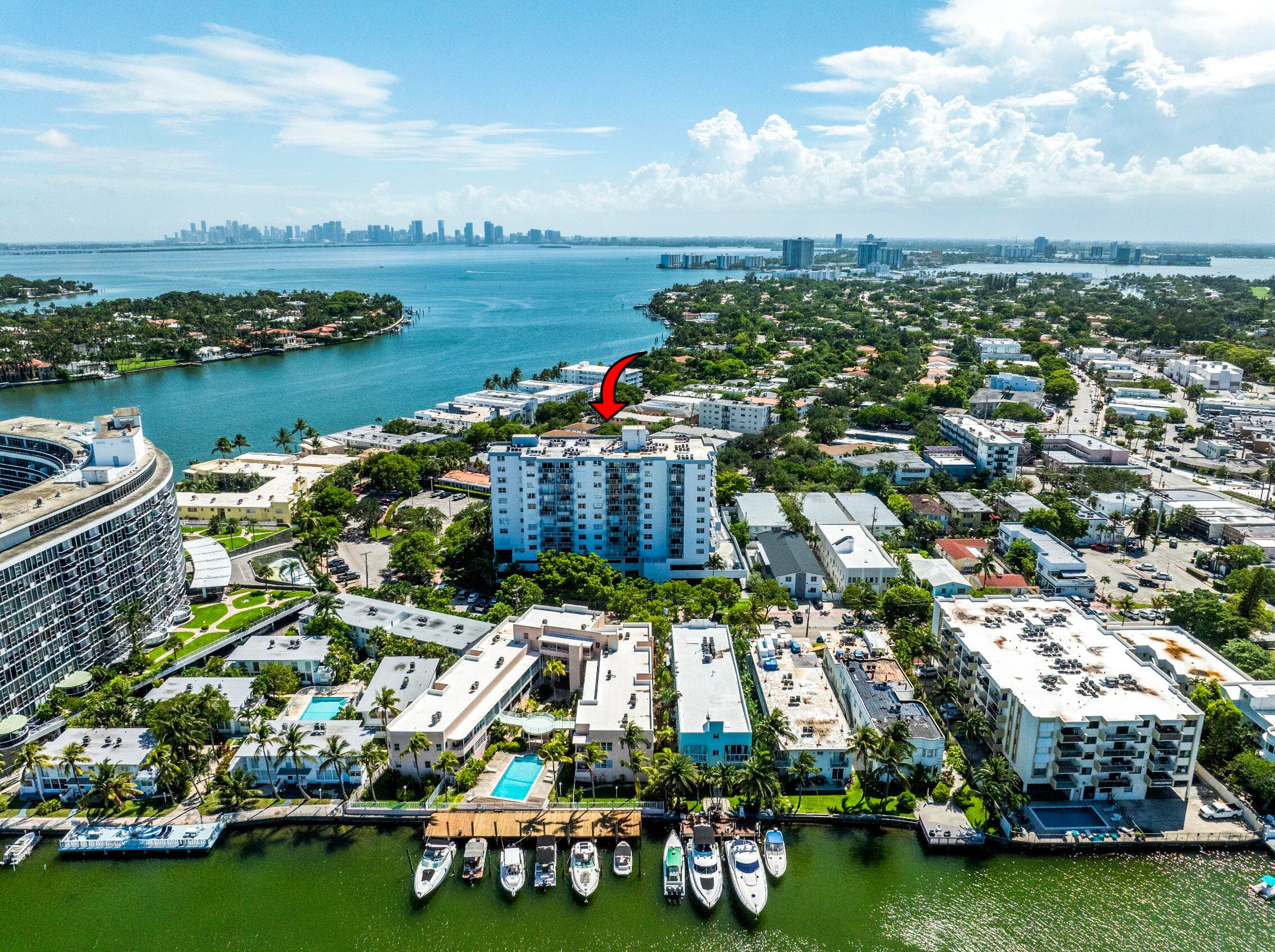 6900 Bay Drive #11i