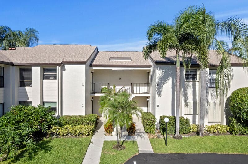 702 Wingfoot Drive #D