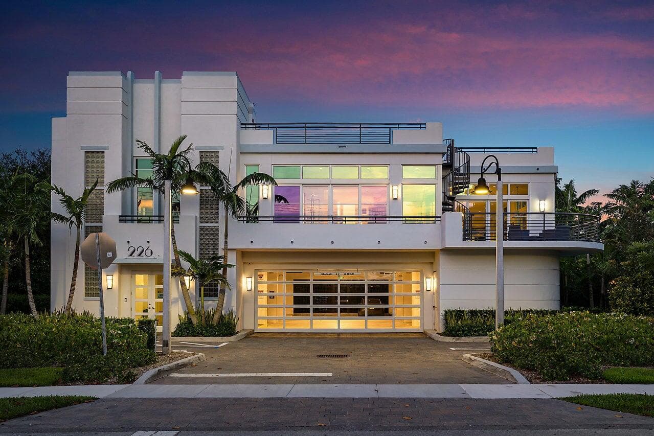 226 Palm Court
