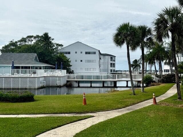 1550 NE Ocean Boulevard #B101