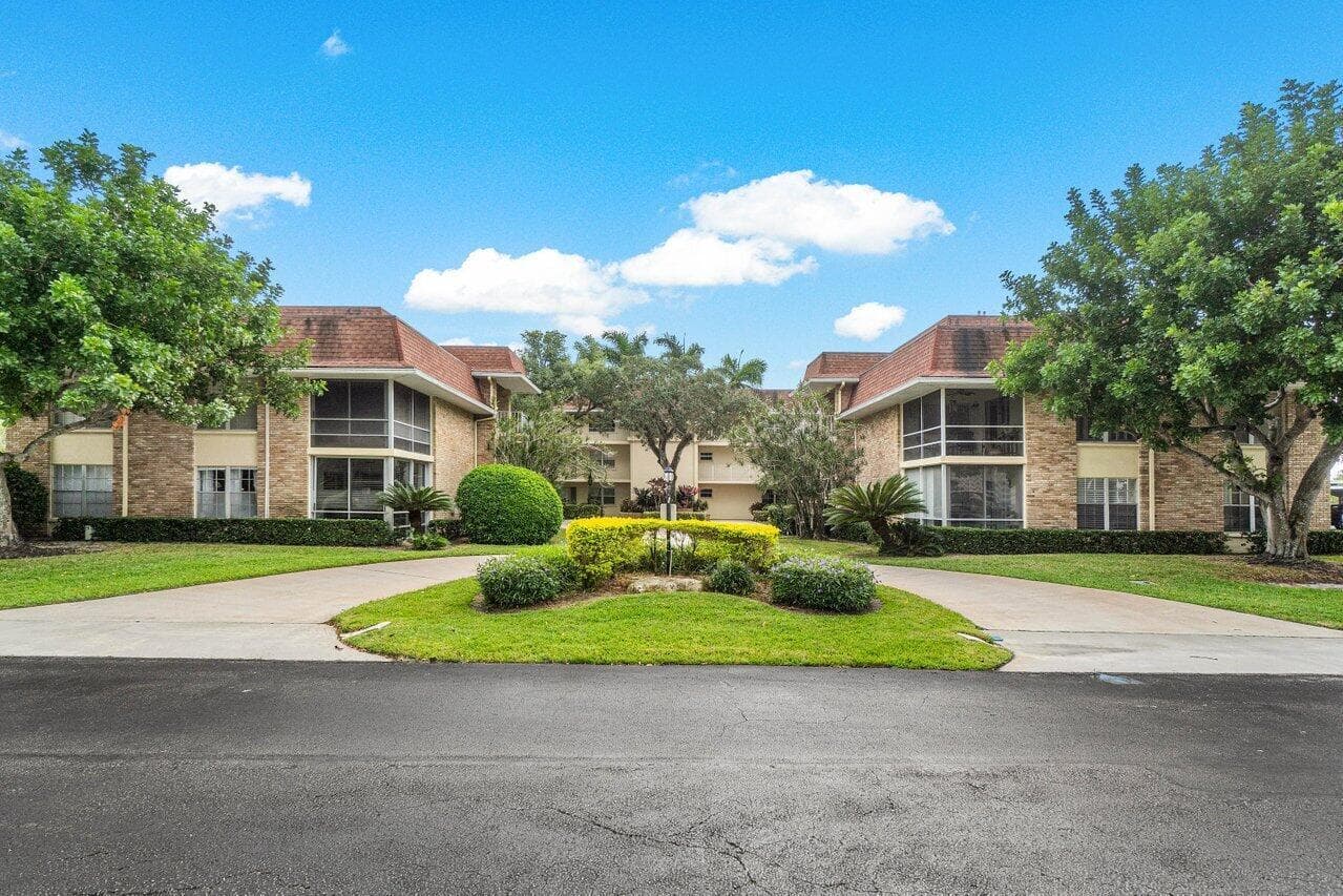 5510 Tamberlane Circle #243