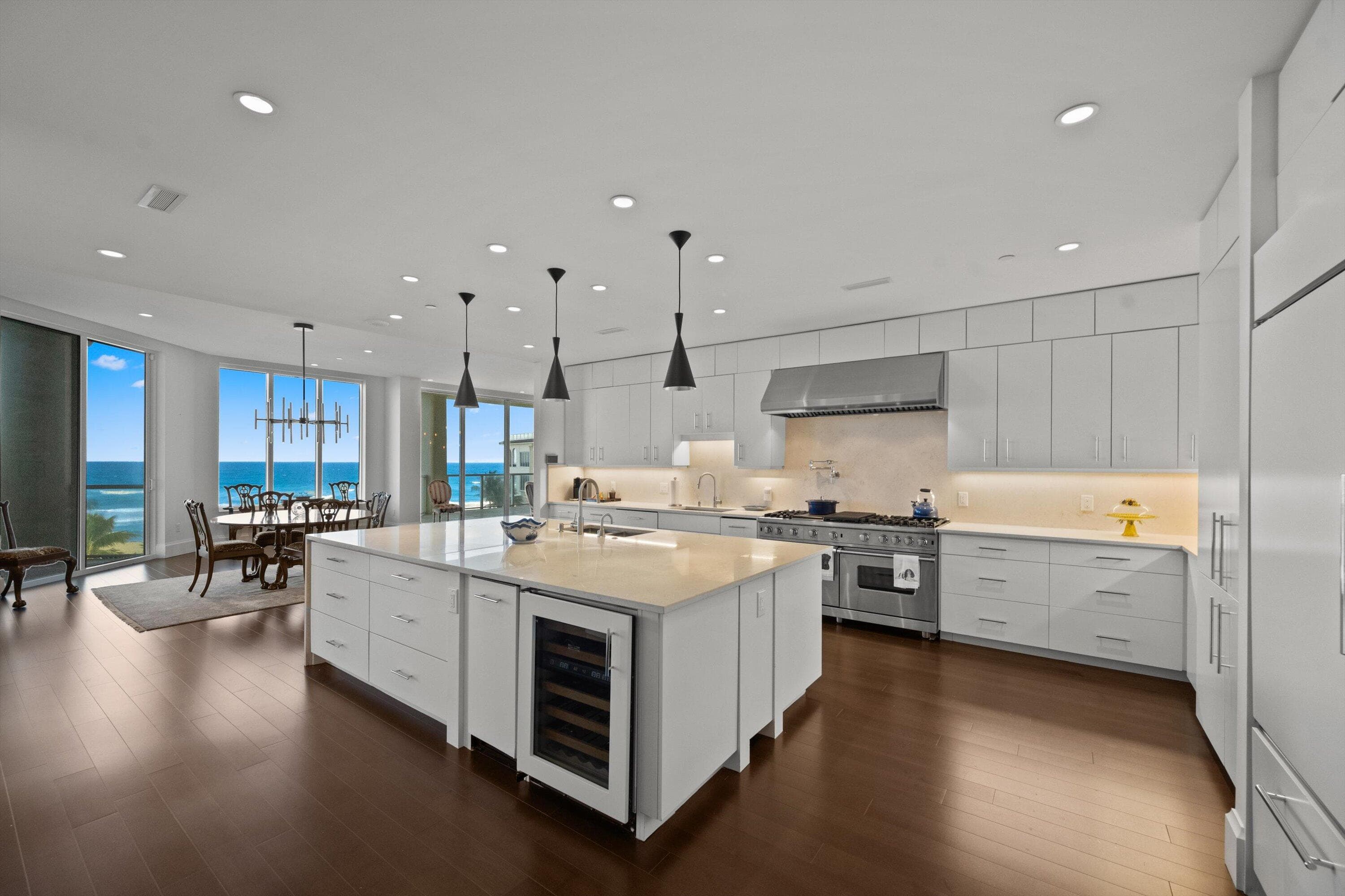 3000 S Ocean Boulevard #503/504