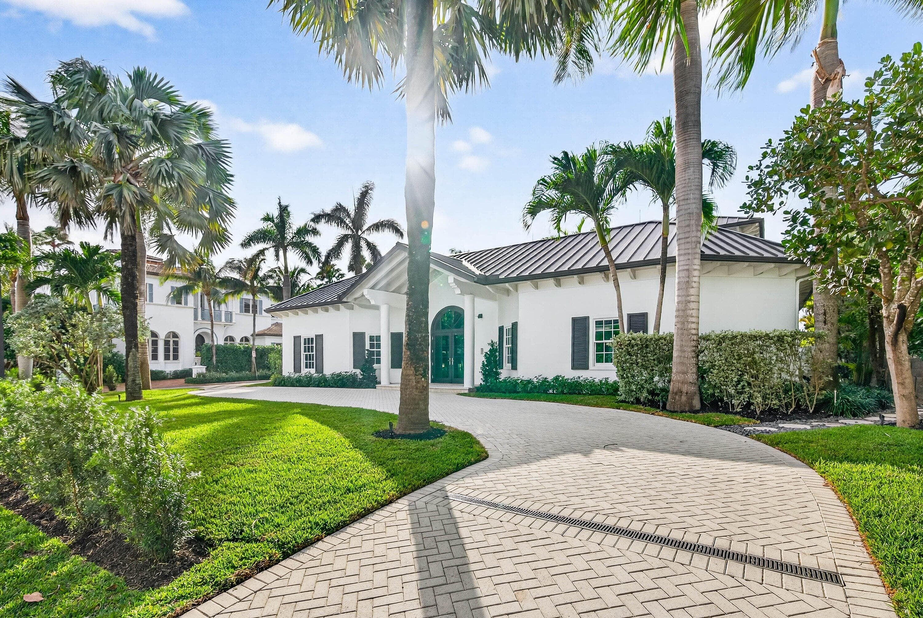 720 N Ocean Boulevard