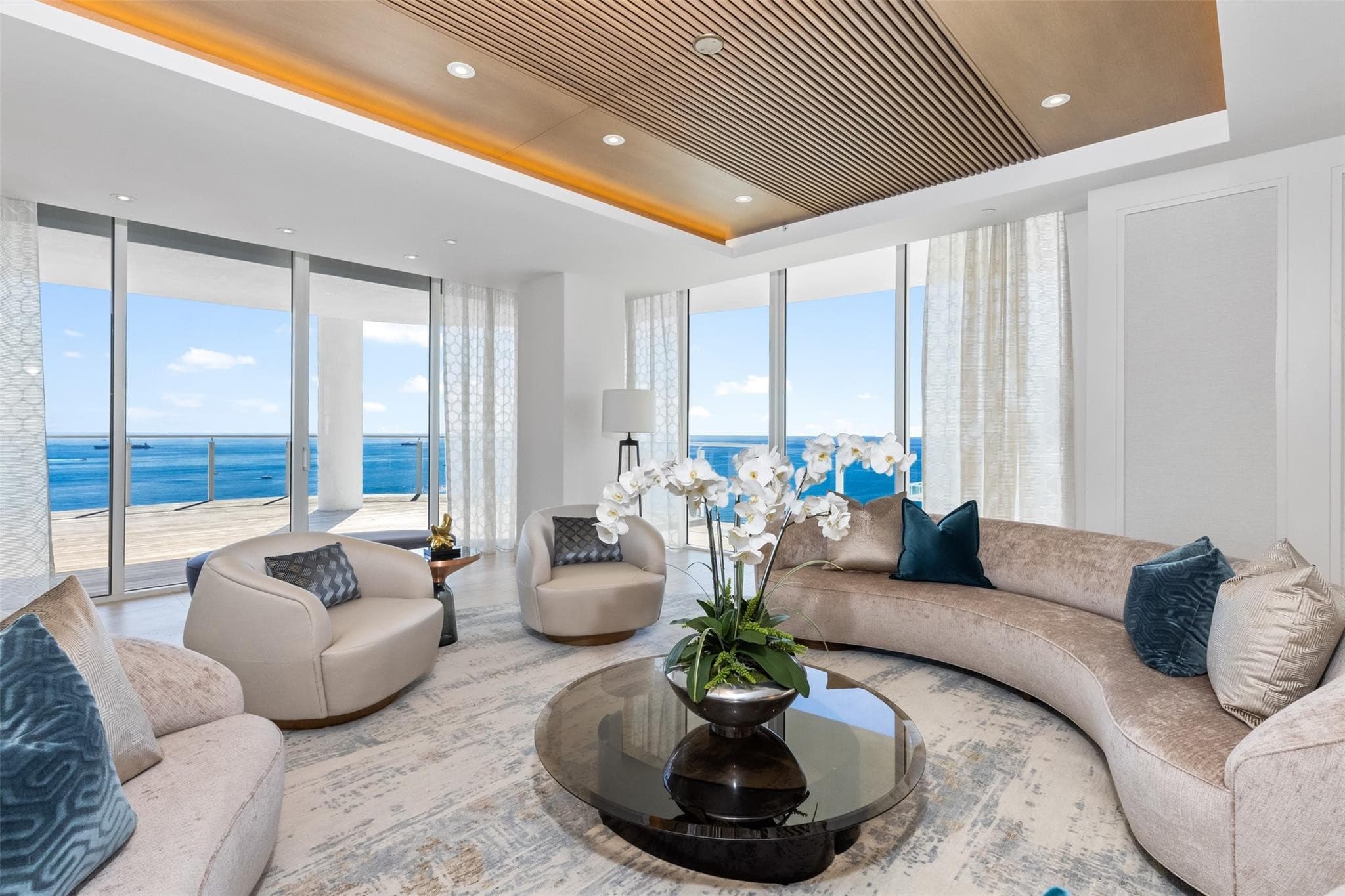 525 N Fort Lauderdale Beach Boulevard #2201