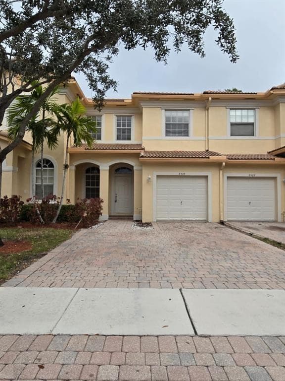 8433 SW 25th Court #102