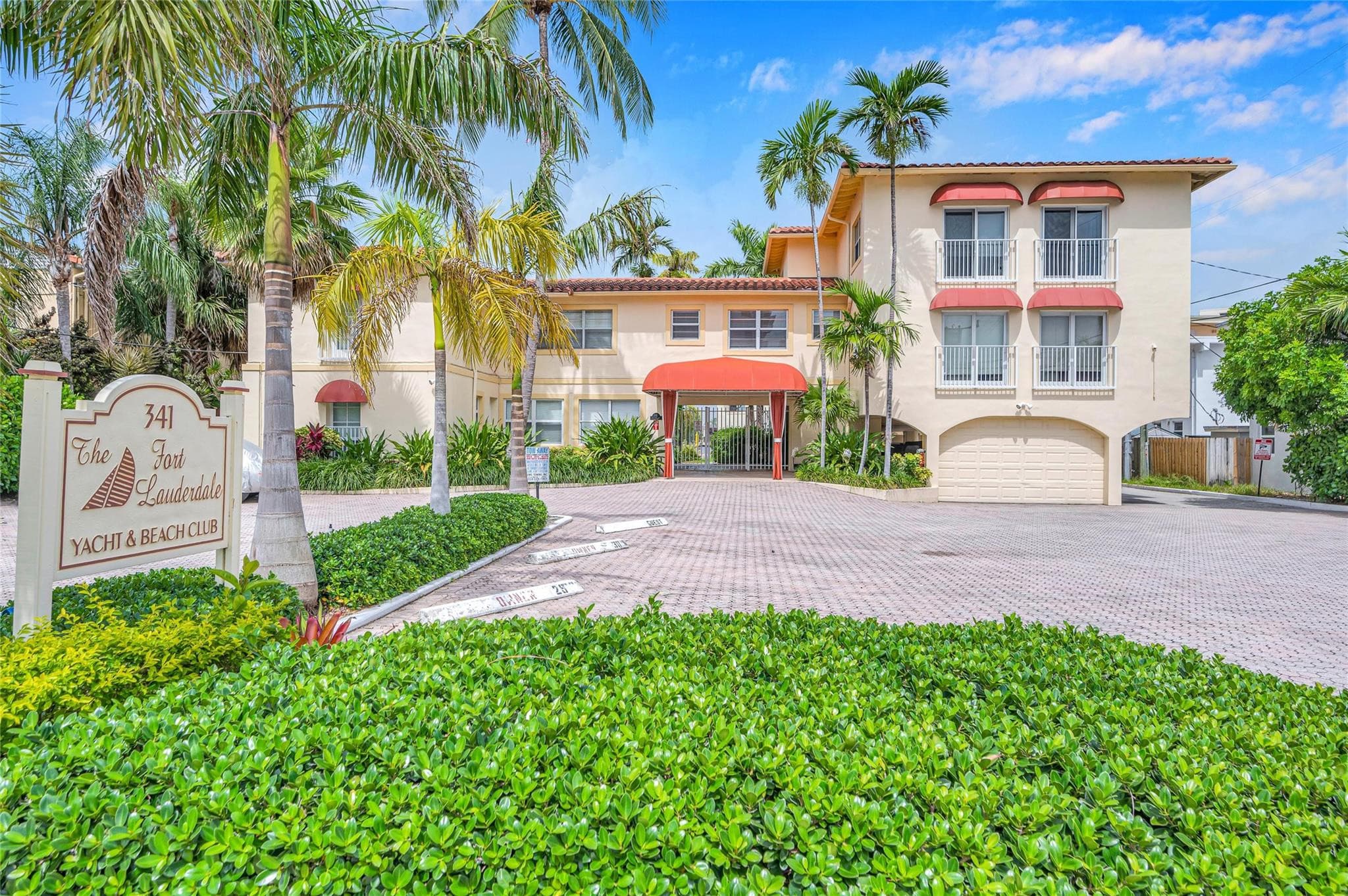 341 N Birch Road #204