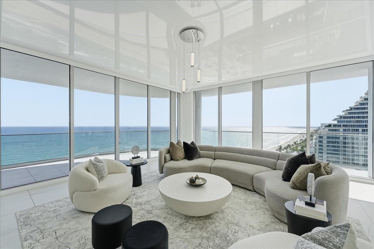151 N Seabreeze Boulevard #1601-East