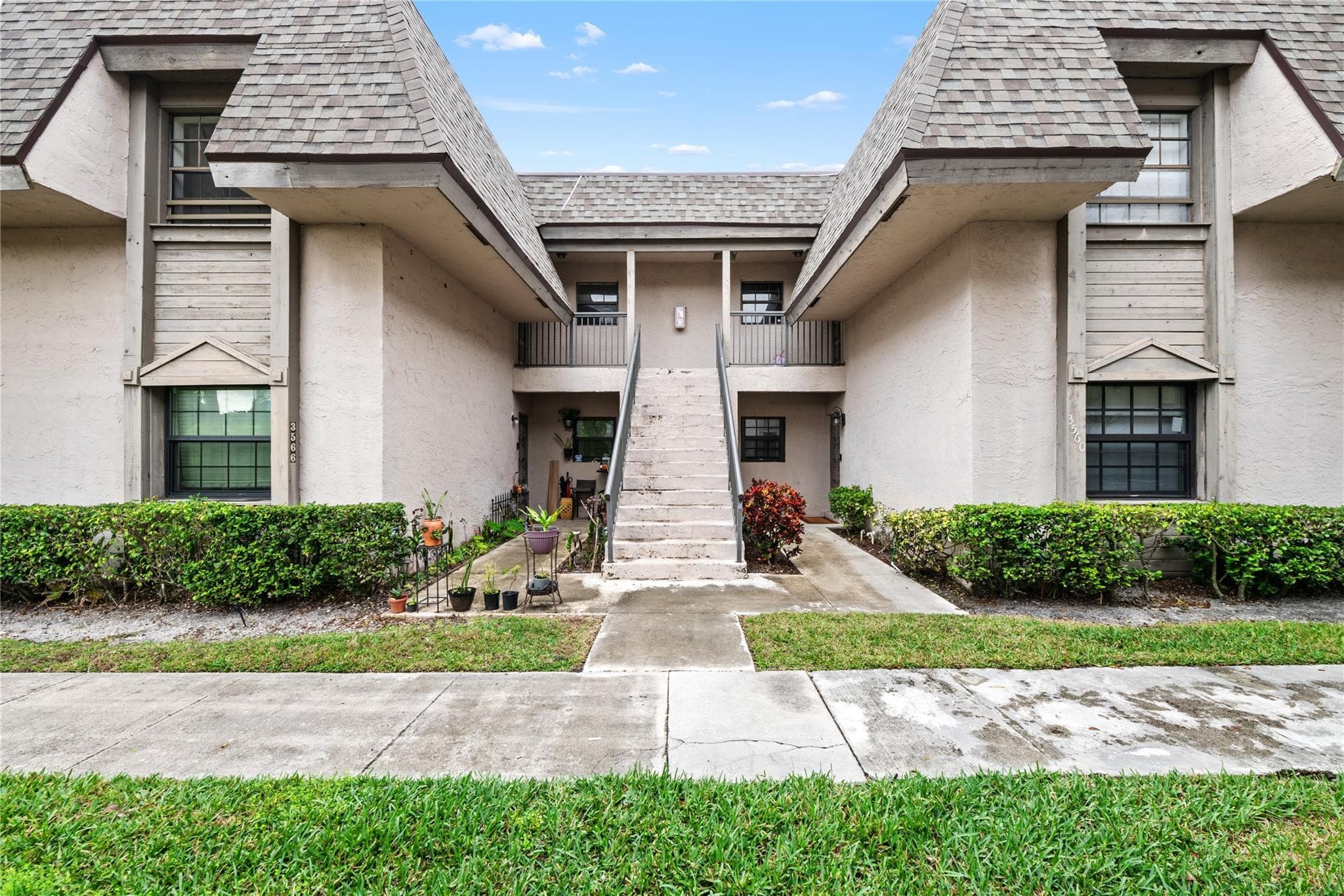3574 NW 95th Terrace #8q