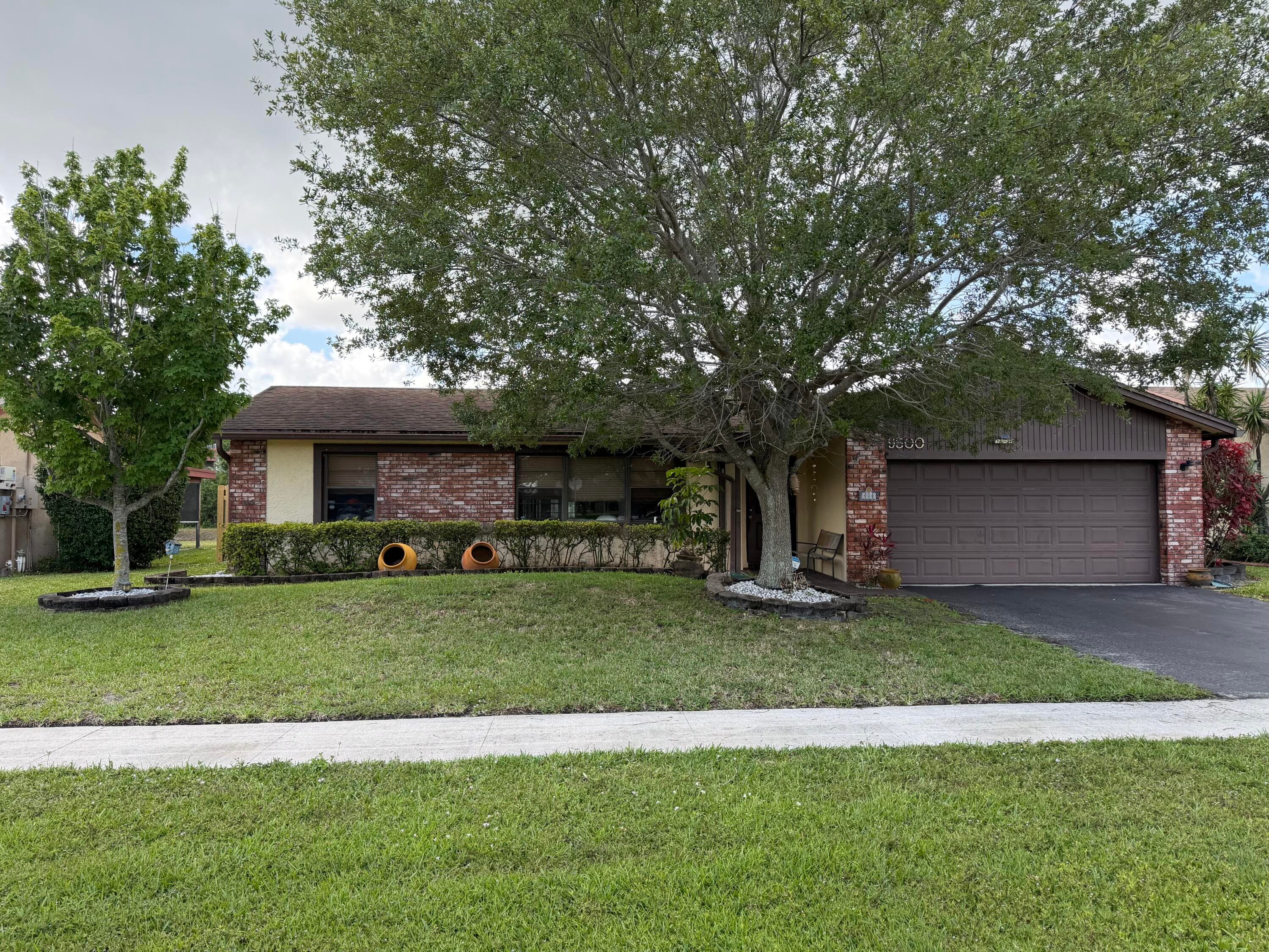9500 NW 31ST Place