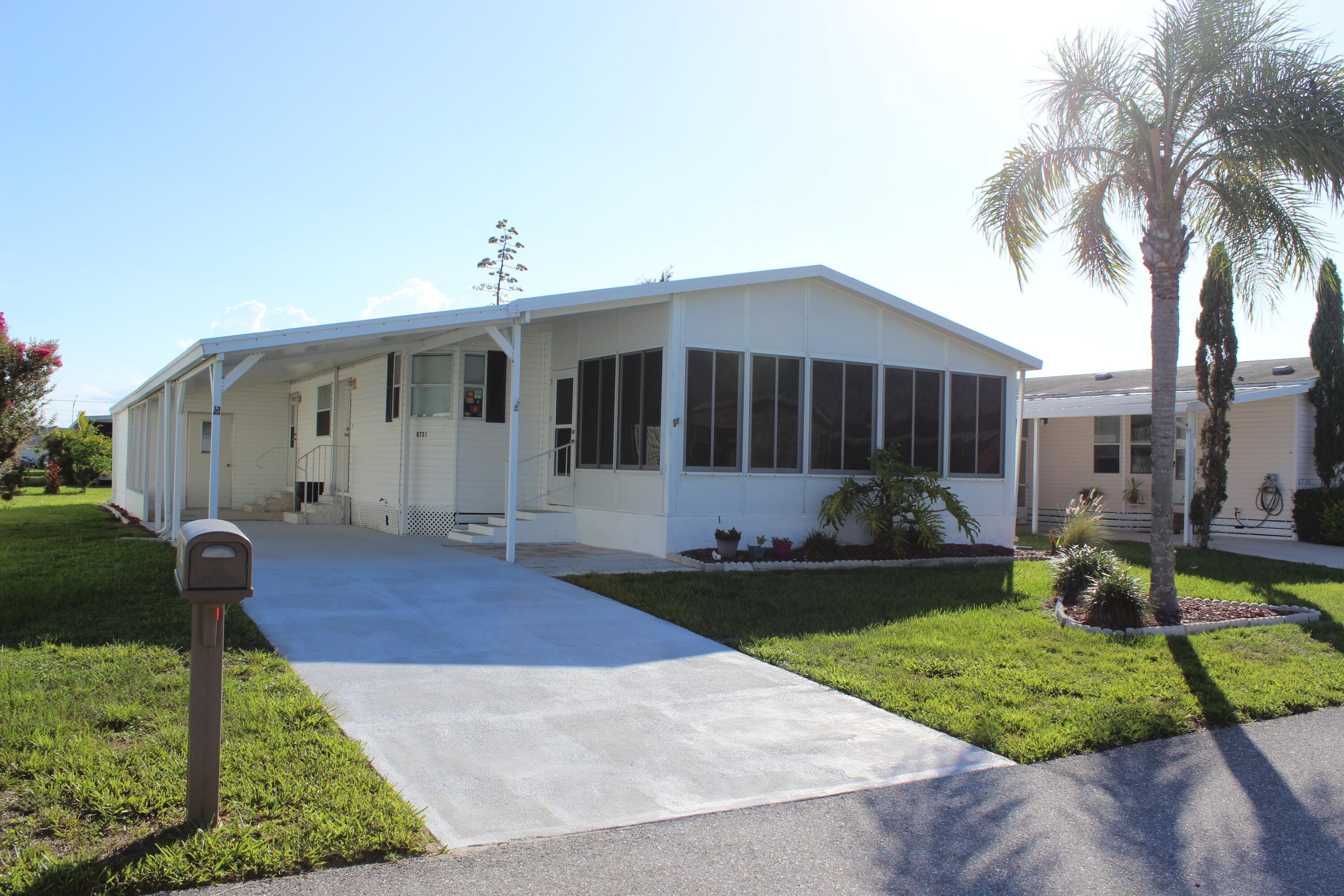 6731 Sinsonte Court