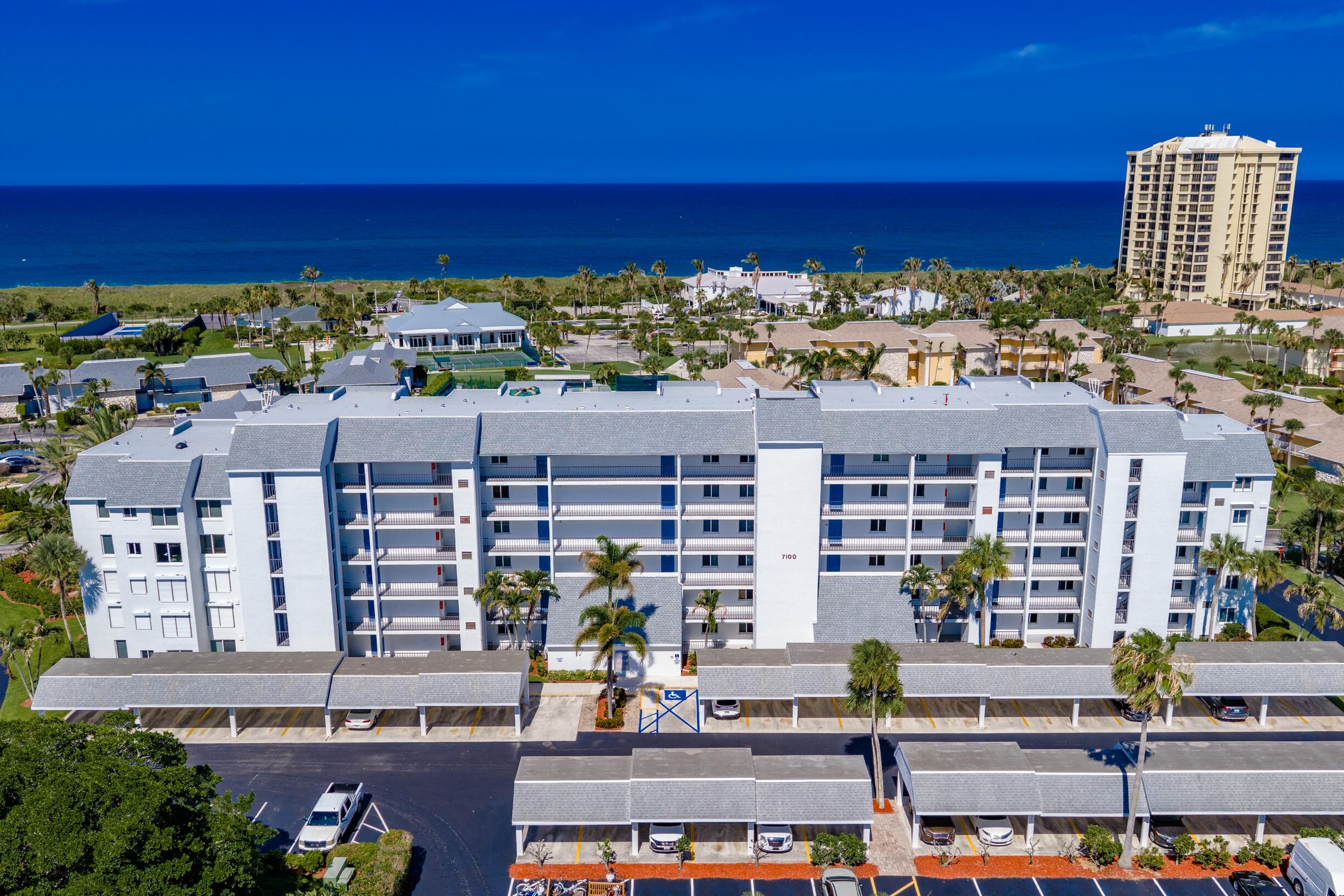 2400 S Ocean Drive #7123