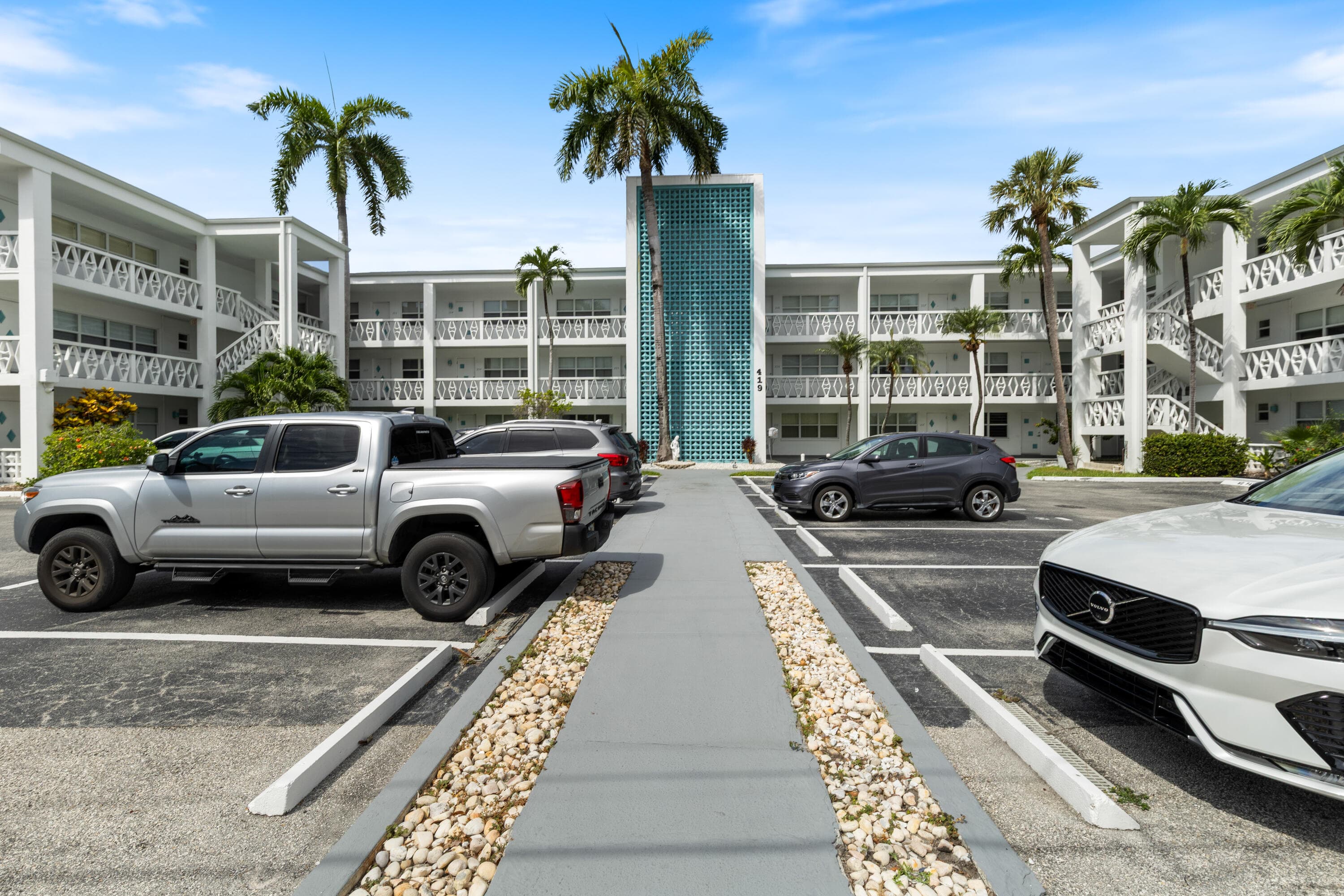 419 Golden Isles Drive #210