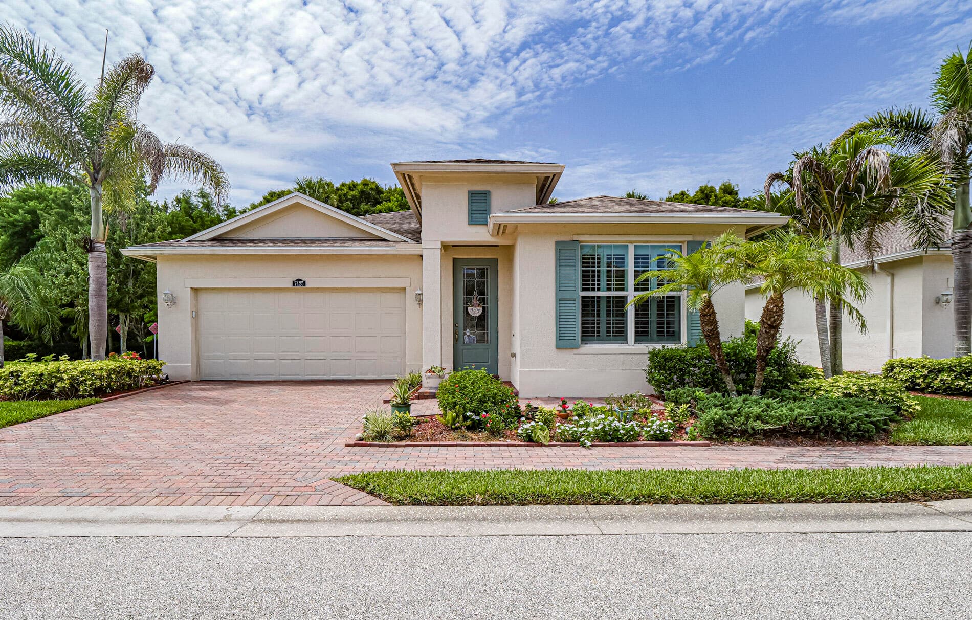 7425 Great Oak Place