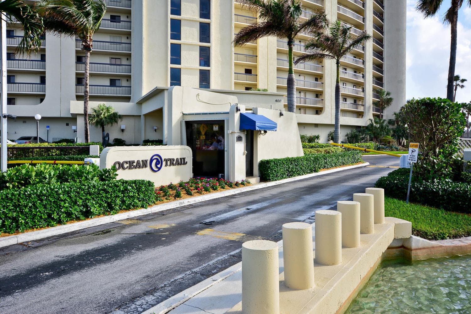 100 OCEAN TRAIL Way #204