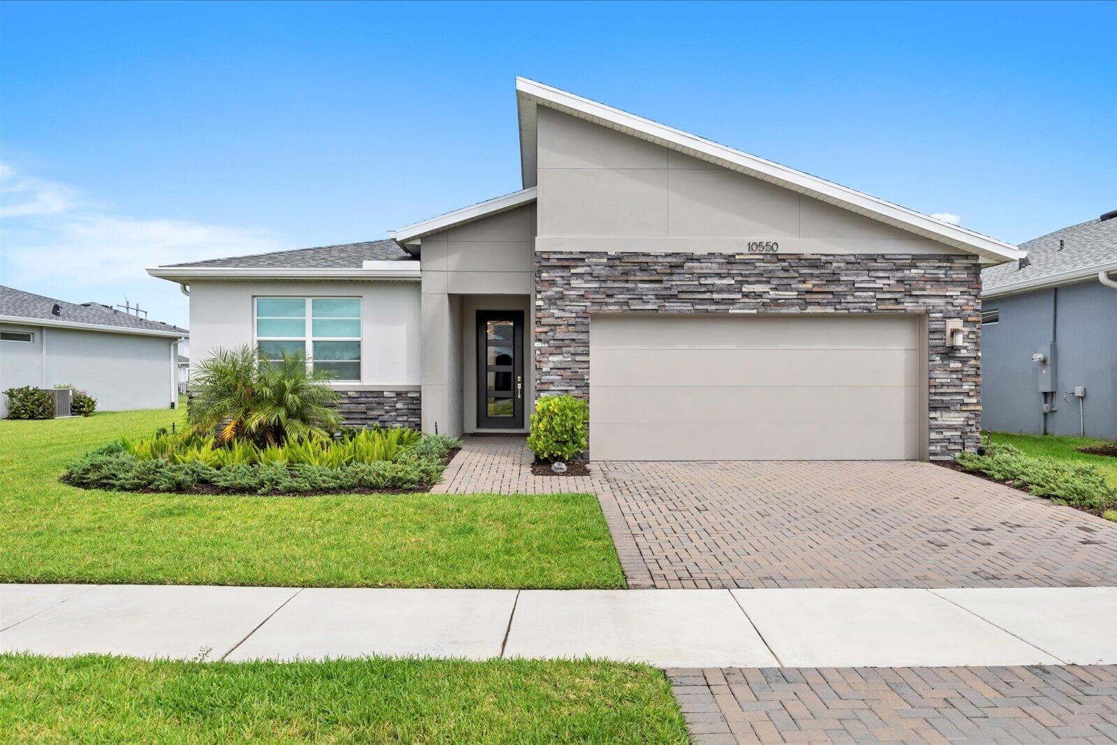 10550 SW Orana Drive